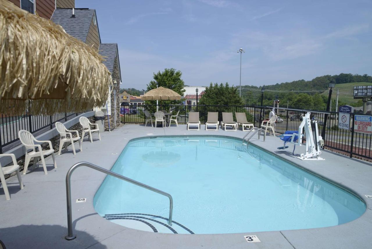 Microtel Inn & Suites By Wyndham Pigeon Forge Exterior foto
